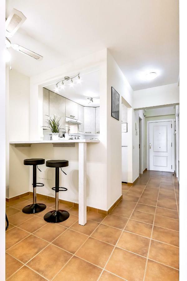Habitacion Con Refrigerador Propio Cerca Del Aeropuerto San Isidro  Exteriör bild